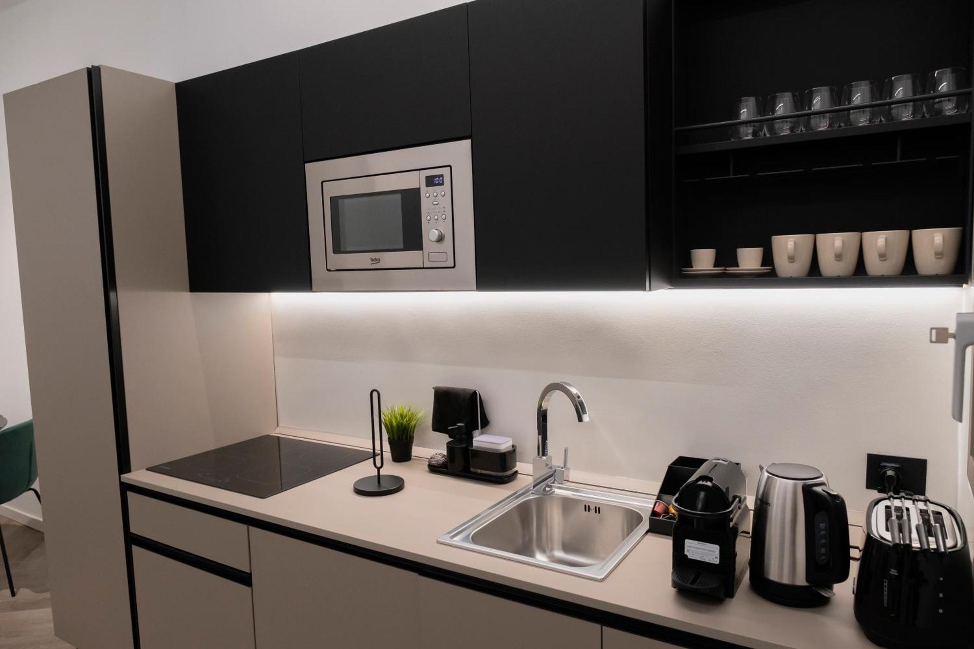 Barneys Design Apartment Taranto Exterior foto