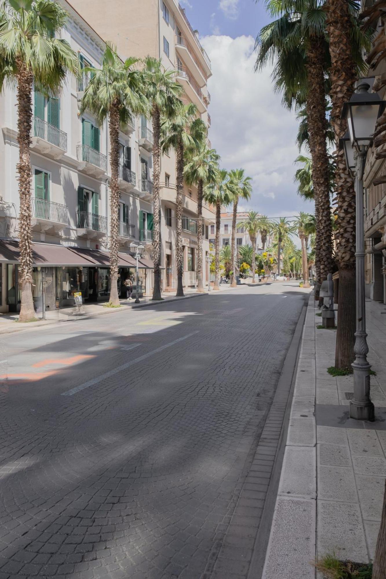 Barneys Design Apartment Taranto Exterior foto